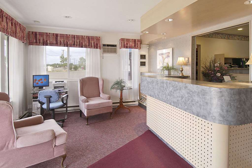 Ramada Limited Dawson Creek 호텔 내부 사진